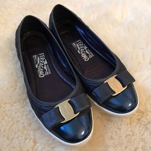 Salvatore Ferragamo Rufina Oxford Blue Bow Flats!